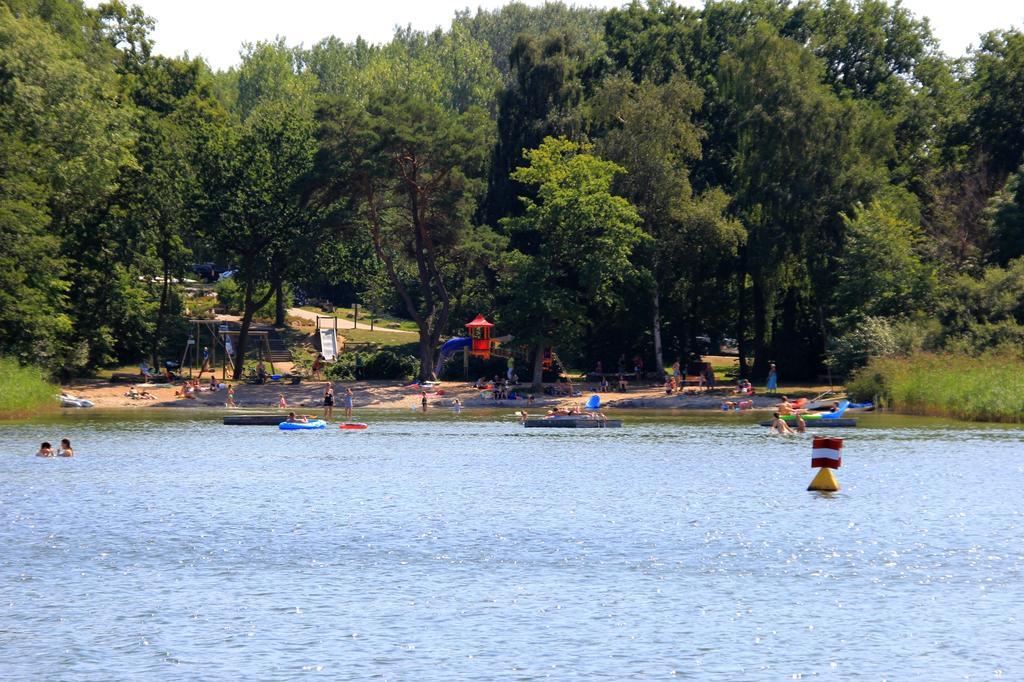 Mueritzparadies - Feriendorf Alte Fahrt Rechlin Exteriér fotografie