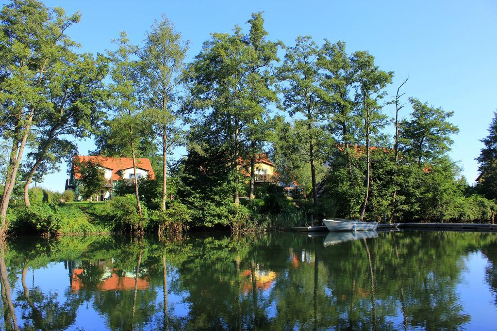 Mueritzparadies - Feriendorf Alte Fahrt Rechlin Exteriér fotografie